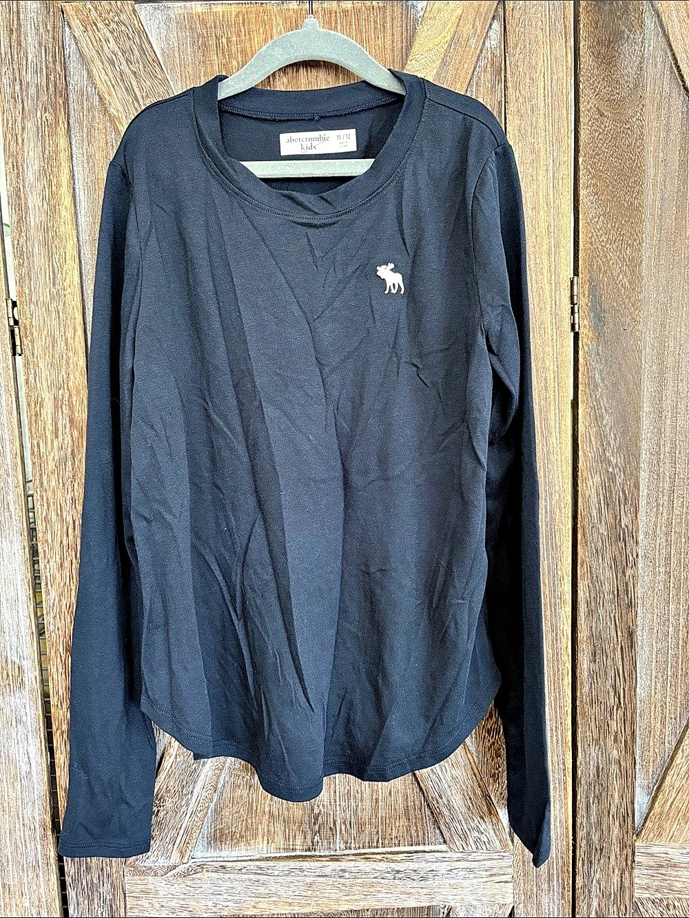 Abercrombie Kids Long Sleeve Logo Tee
Girls 11/12 Black Long Sleeve Tee